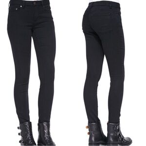 Marc by Marc Jacobs Stick Jeans in Black
size 27